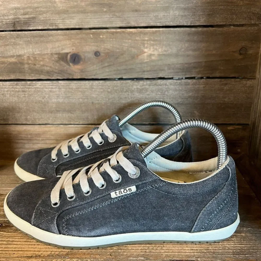 Womens Taos Star Dark Gray Comfort Canvas‎ Lace Up Comfort Sneakers Size 8 M GUC